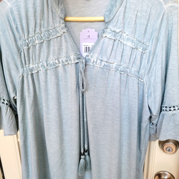 NEW Artesia Boho Chic Pullover Top with Tassels Size Large - Seafoam color - Picture 3 of 4